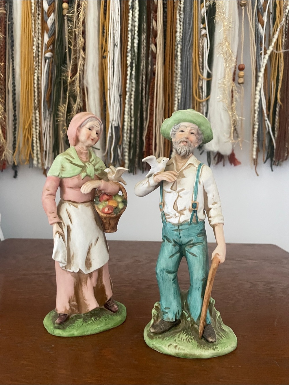 Vintage Farm Couple Figurines - Pastel Green & Pink